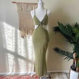 Green Sleeveless Maxi Dress with Cutout